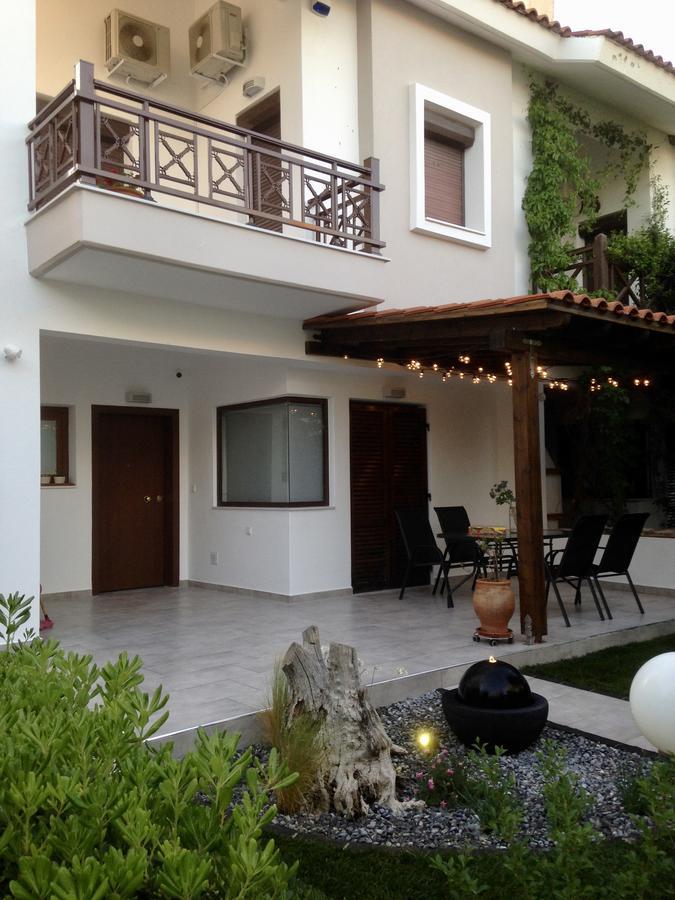 Beach House Nikiti Exteriér fotografie